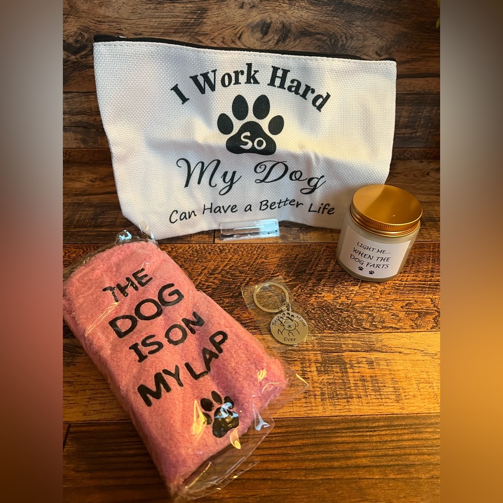 Dog Lover Gift Set with Pink Socks